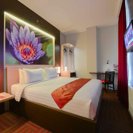 D'Hotel Τζακάρτα Εξωτερικό φωτογραφία