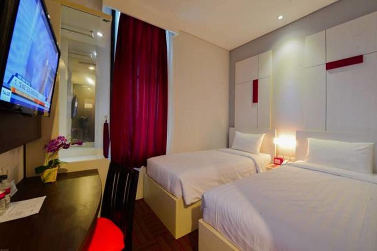 D'Hotel Τζακάρτα Εξωτερικό φωτογραφία