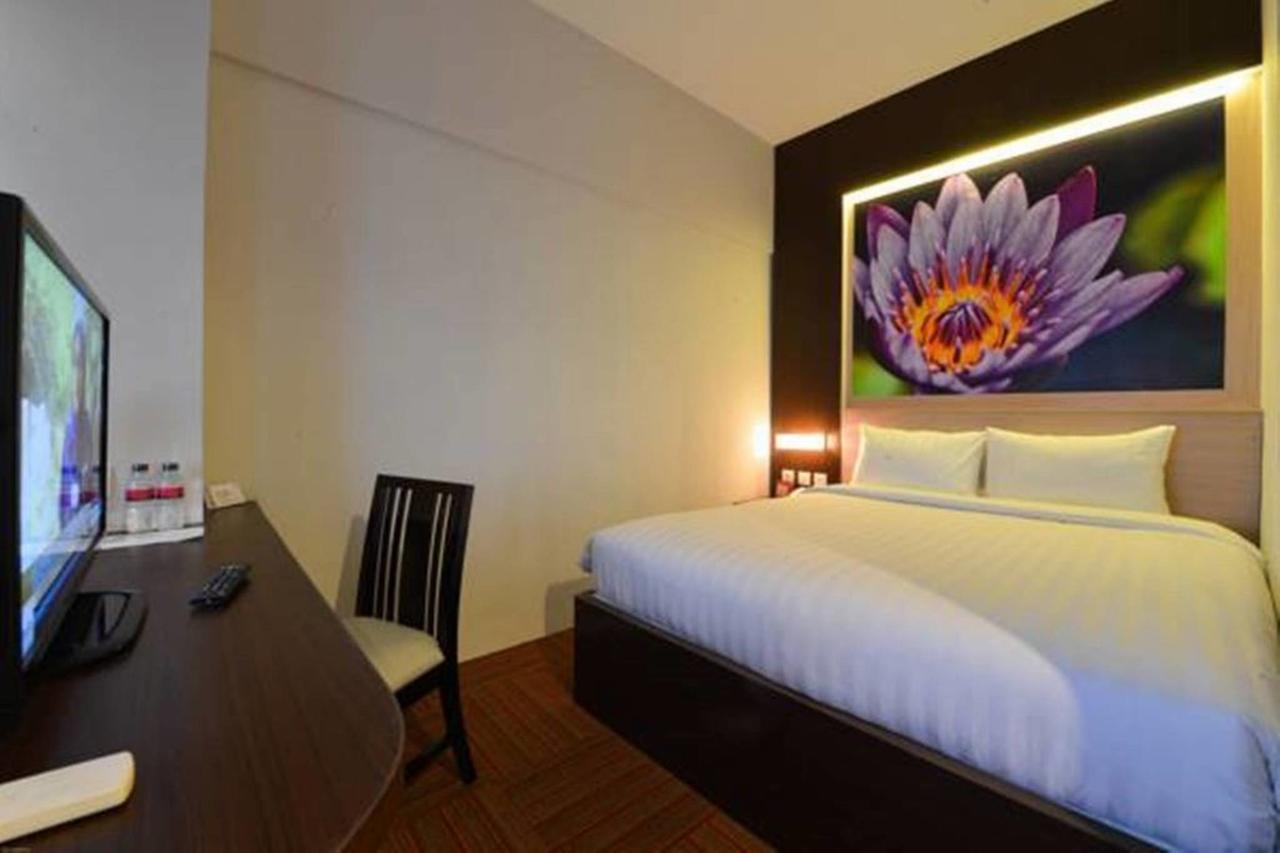 D'Hotel Τζακάρτα Εξωτερικό φωτογραφία