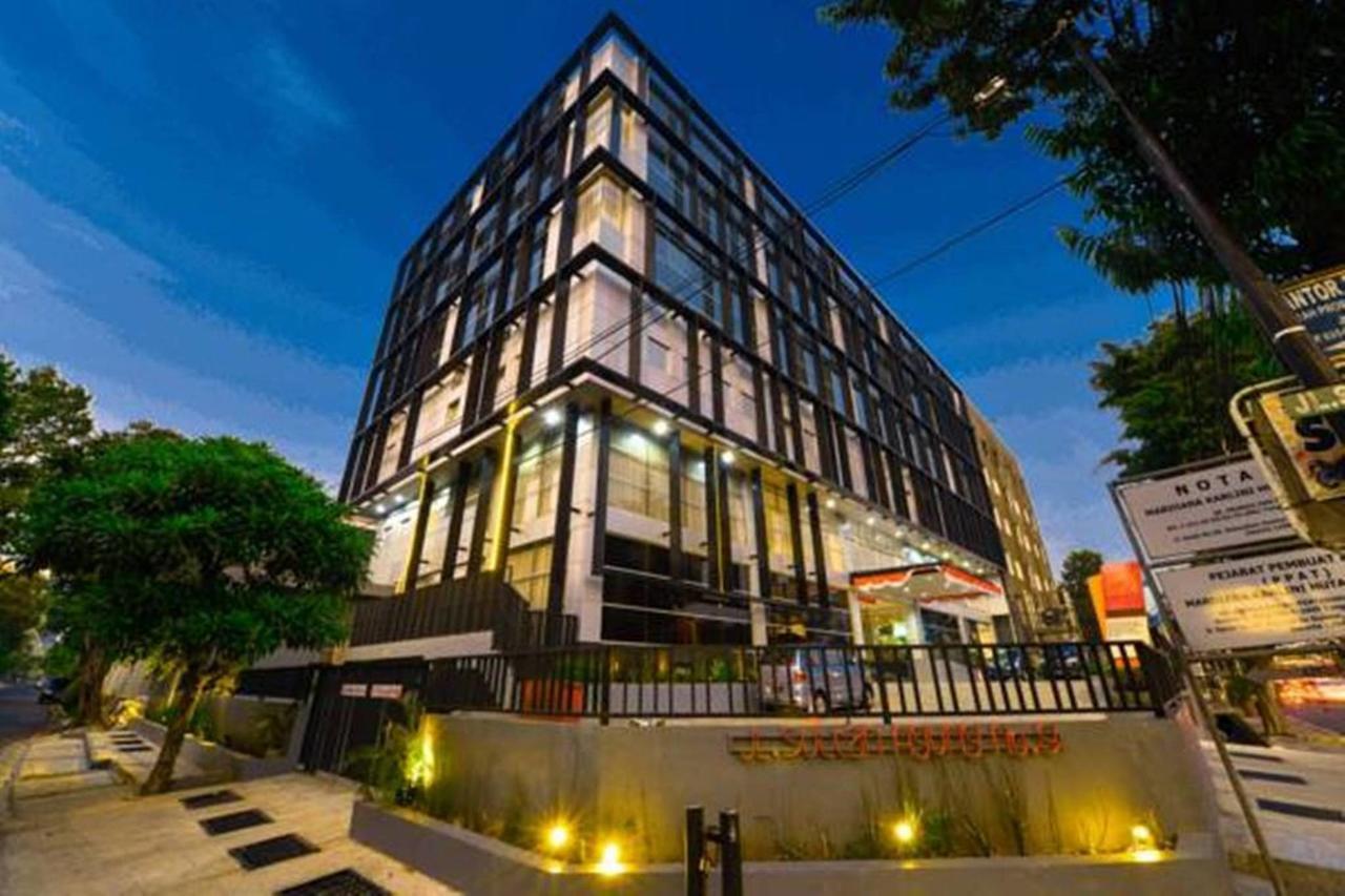 D'Hotel Τζακάρτα Εξωτερικό φωτογραφία