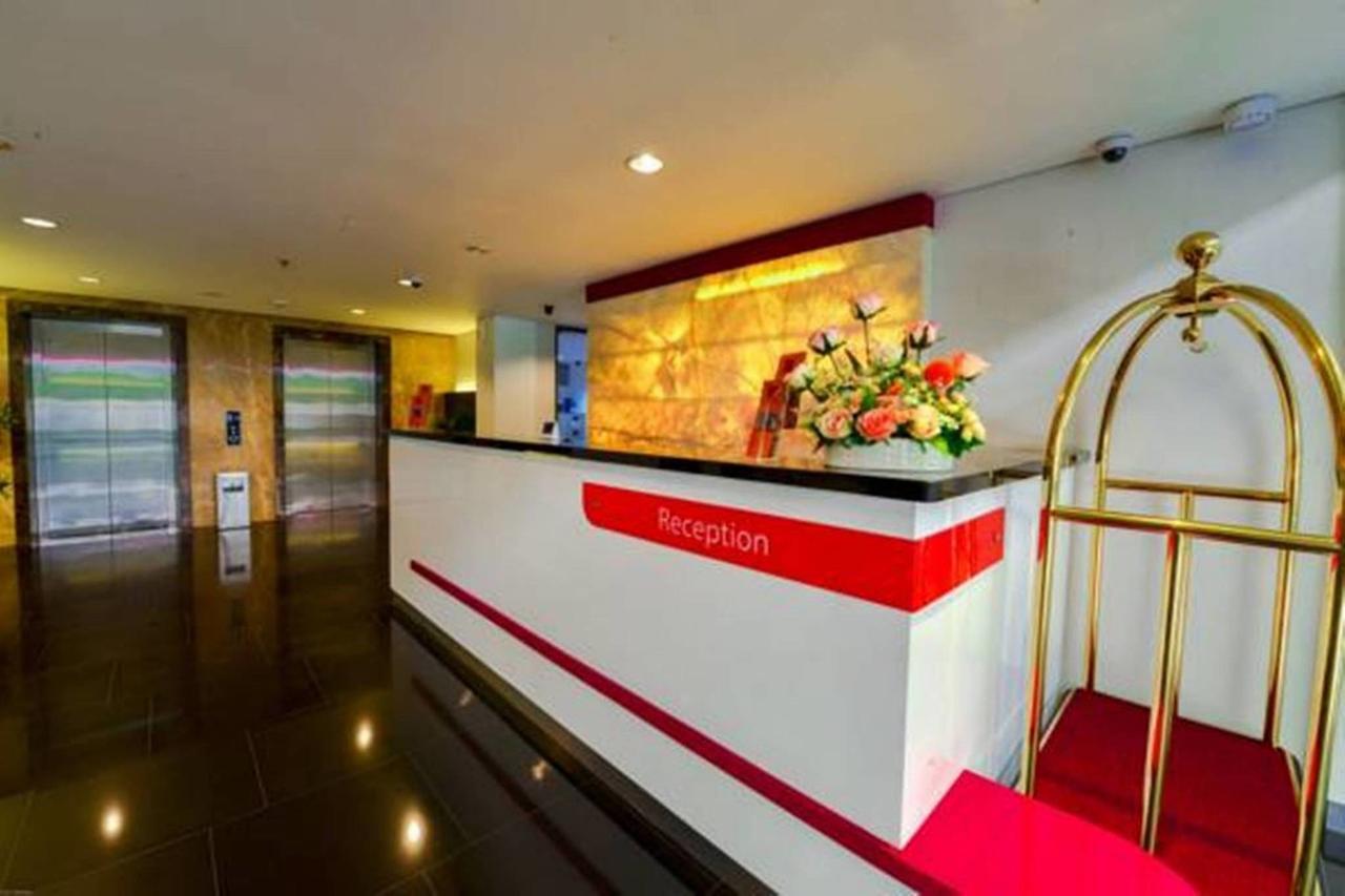 D'Hotel Τζακάρτα Εξωτερικό φωτογραφία