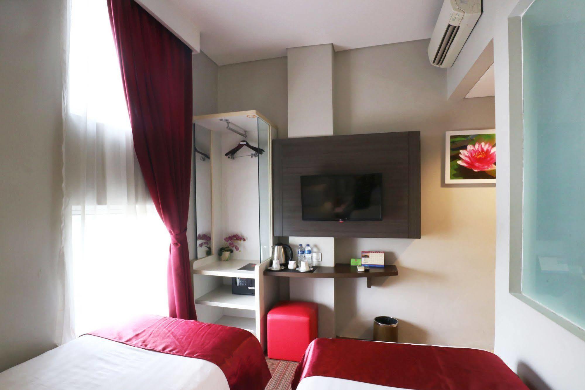 D'Hotel Τζακάρτα Εξωτερικό φωτογραφία